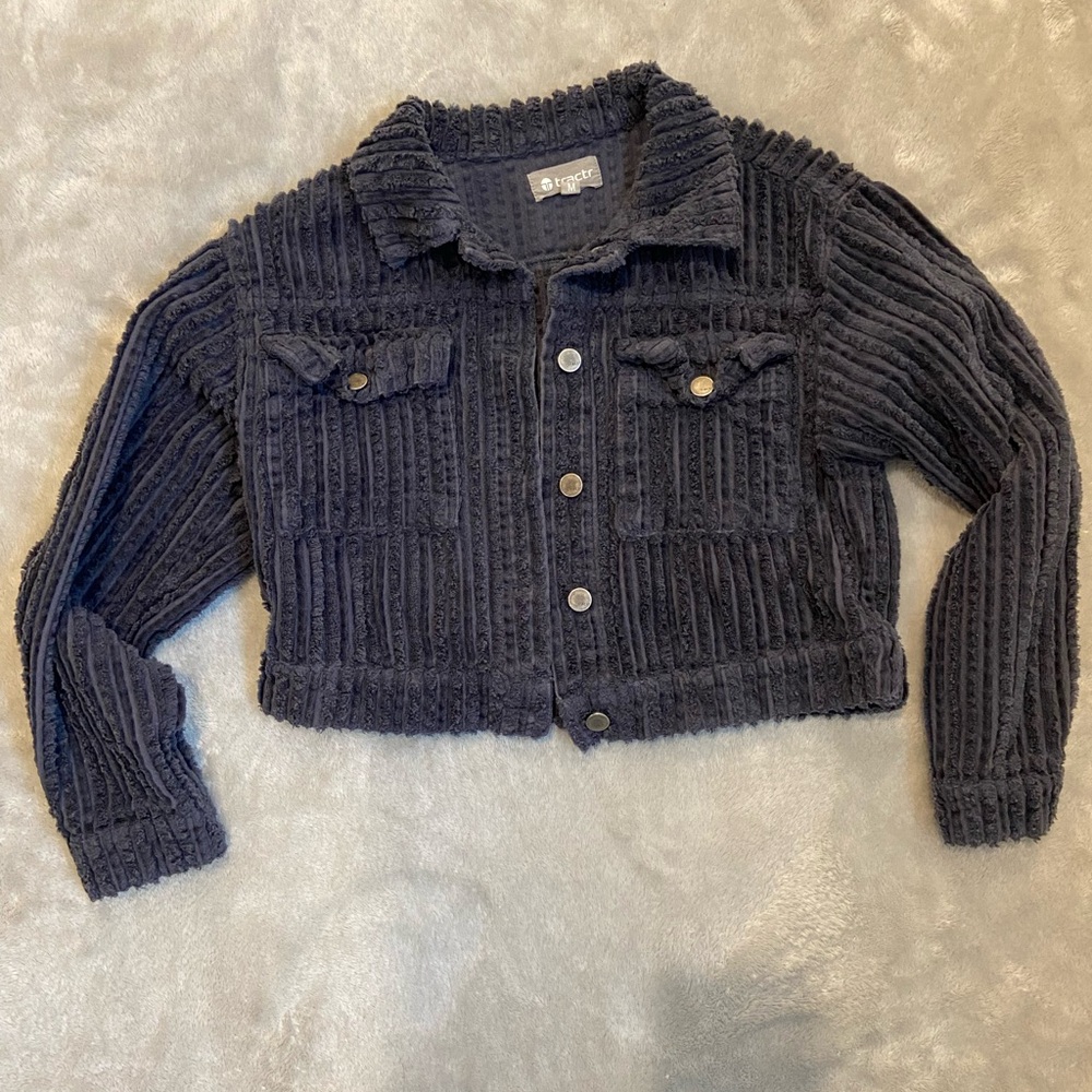 Tractr girls corduroy button up jacket. Size medium.